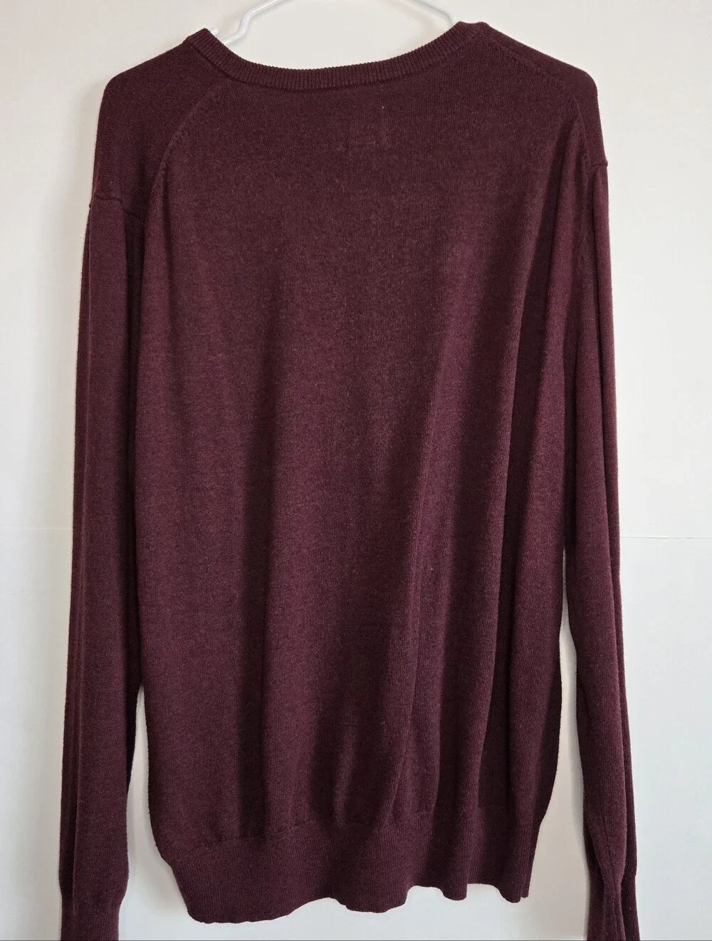 St. John's Bay Men's XL Maroon Pullover v-neck sweater Preppy